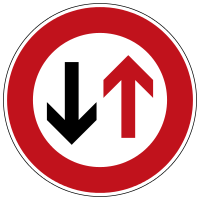 Priority to oncoming traffic