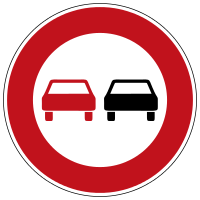 Overtaking prohibited for all vehicles